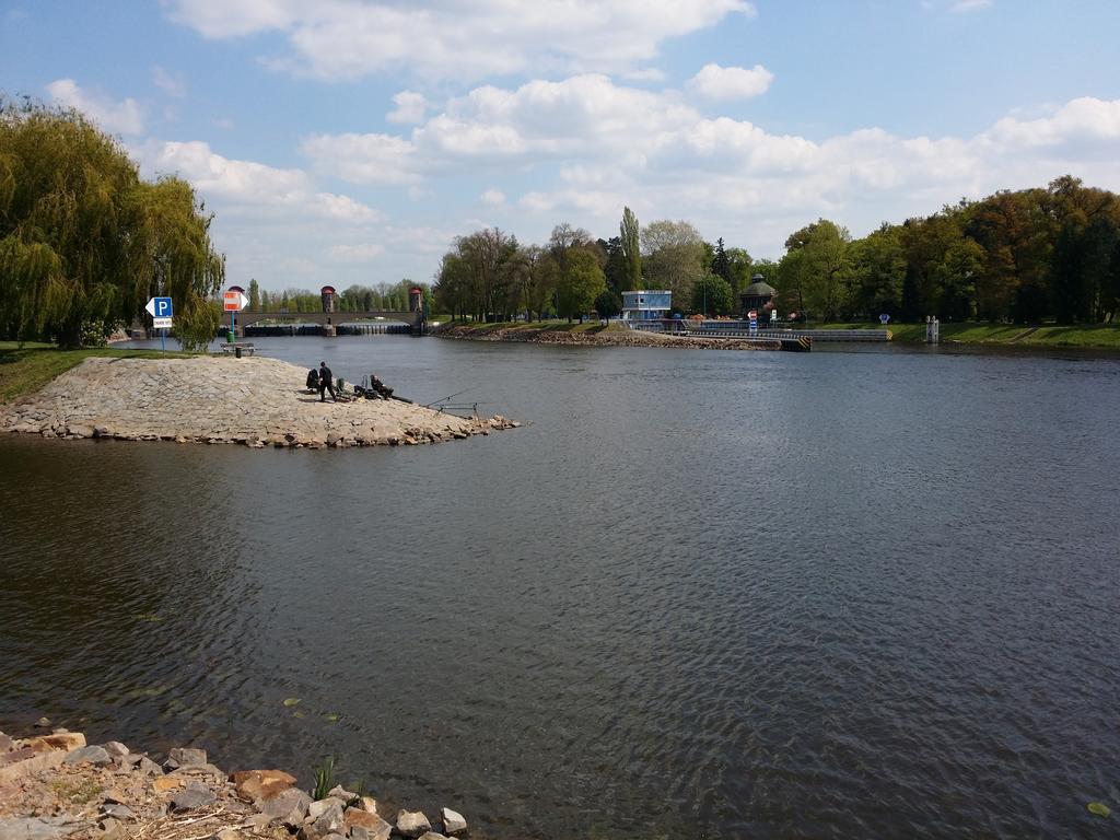 Appartamento Apartmán U Labe Nymburk Camera foto